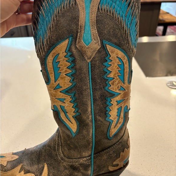 Western Leather Cowboy Boots - Black and Tan - Picture 11 of 13